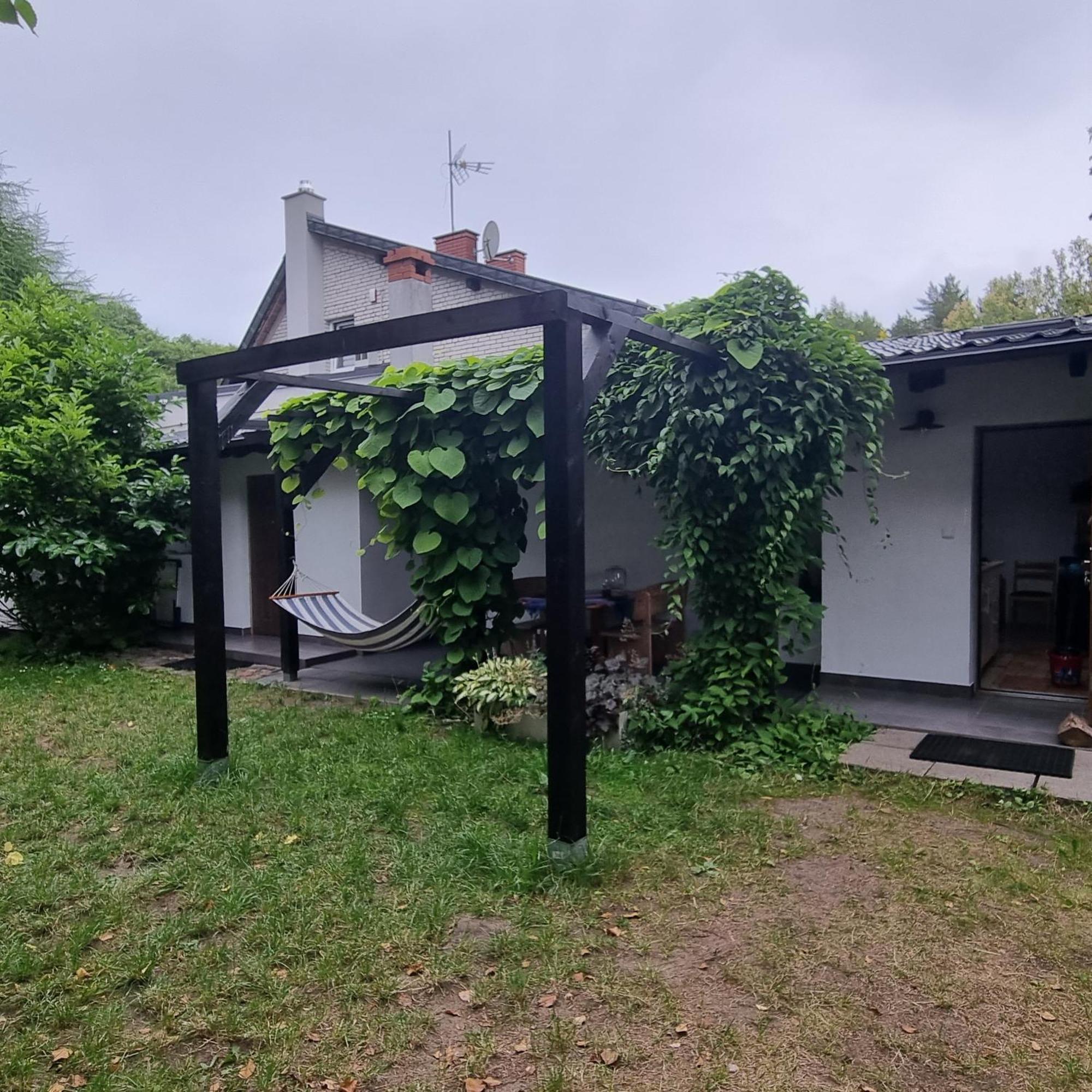 Pokoje I Apartamenty Przy Sosnowej Поддомб'є Екстер'єр фото